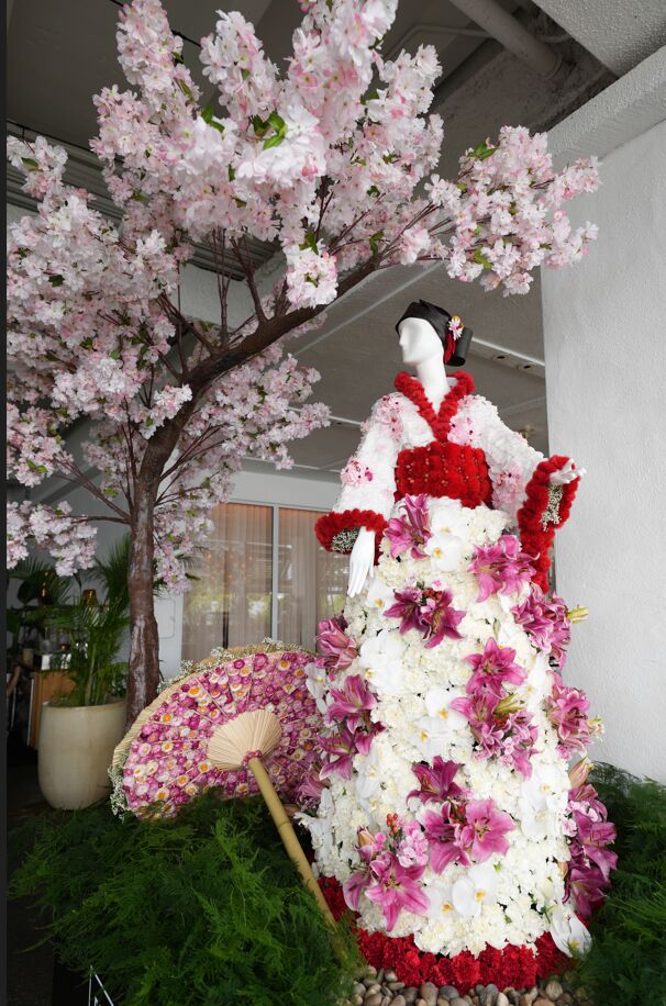 Fleurs de Villes Voyage, coming to 900 North Michigan Shops.